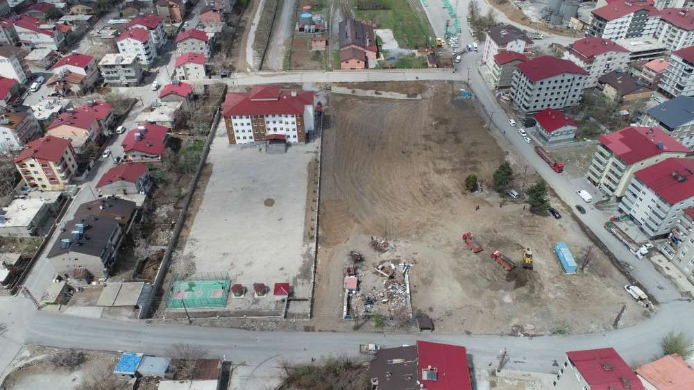 Tatvan Belediyesinden yeni park  