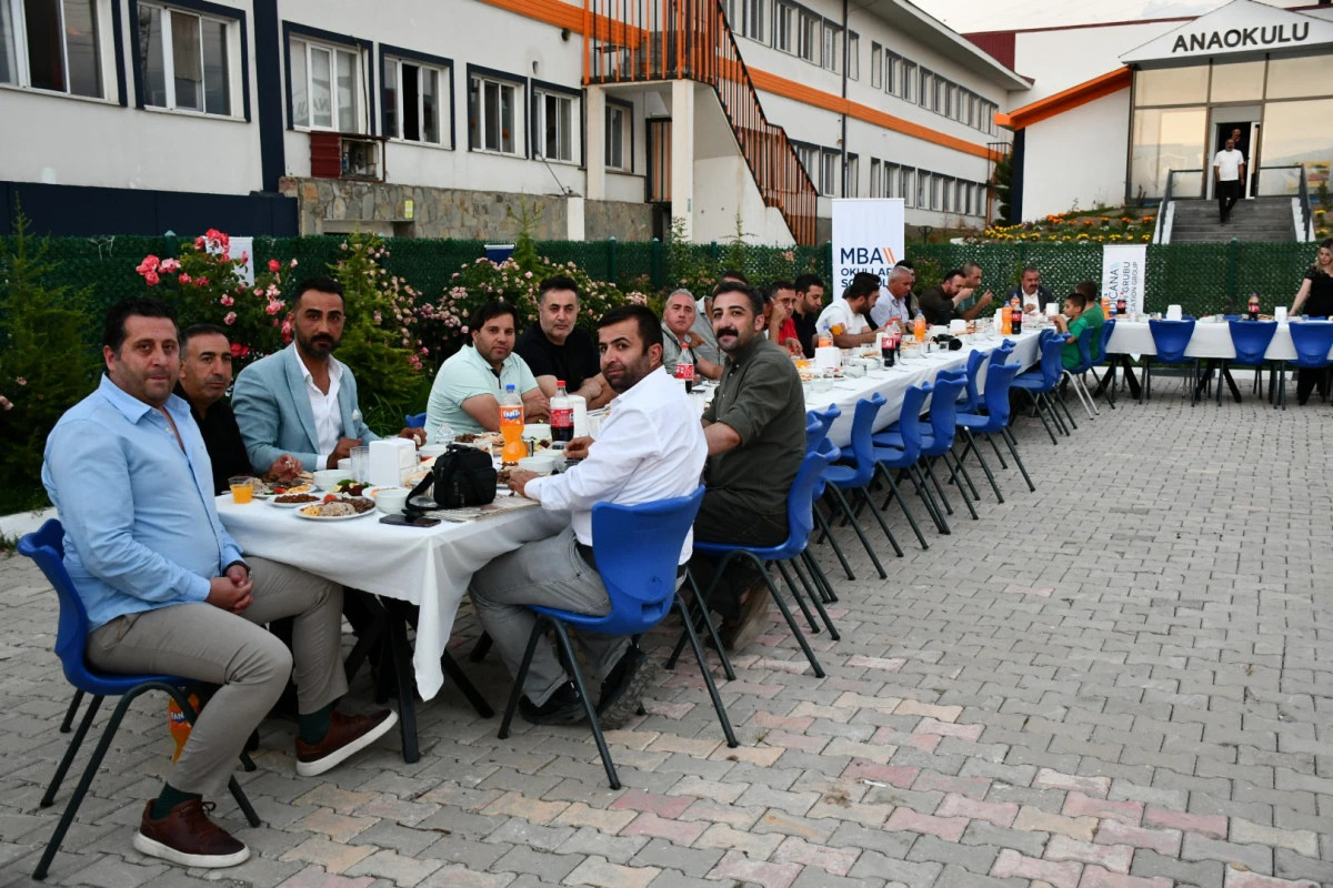 24 Temmuz Basın Bayramı&rsquo;nda MBA Okulları Van Kamp&uuml;s&uuml; Basın Mensuplarını Ağırladı