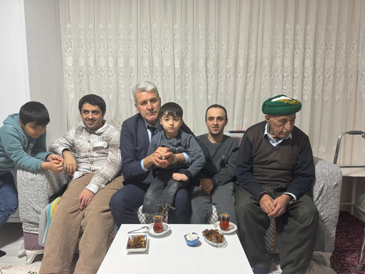 AK Parti Tuşba İlçe Başkanı Ümit Kanan’dan 3 Aralık Dünya Engelliler Günü Mesajı