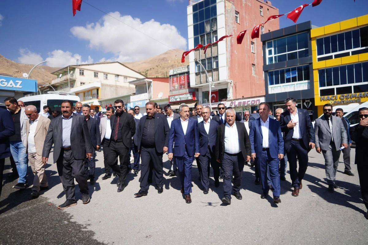 AK Parti’nin Dev Kadrosu Bugün Başkale’de
