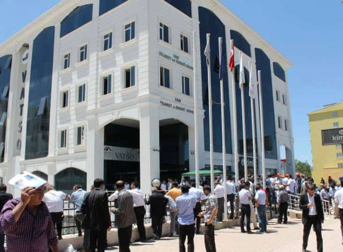 VAN TSO SE&Ccedil;İMLERİNDE 6 BİN 916 &Uuml;YE SANDIK BAŞINA GİDECEK