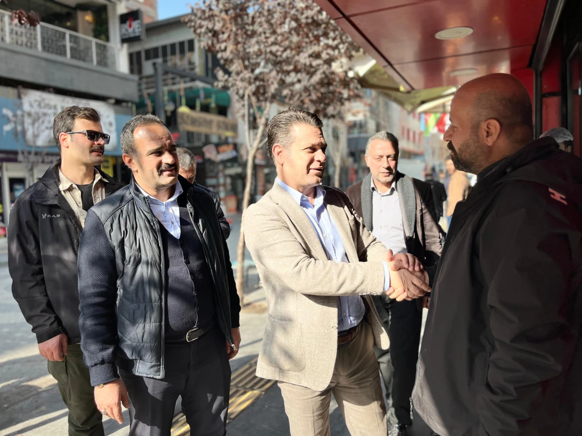 Başkan Kuşan Esnaf Ziyaretlerinde Halkla Buluştu