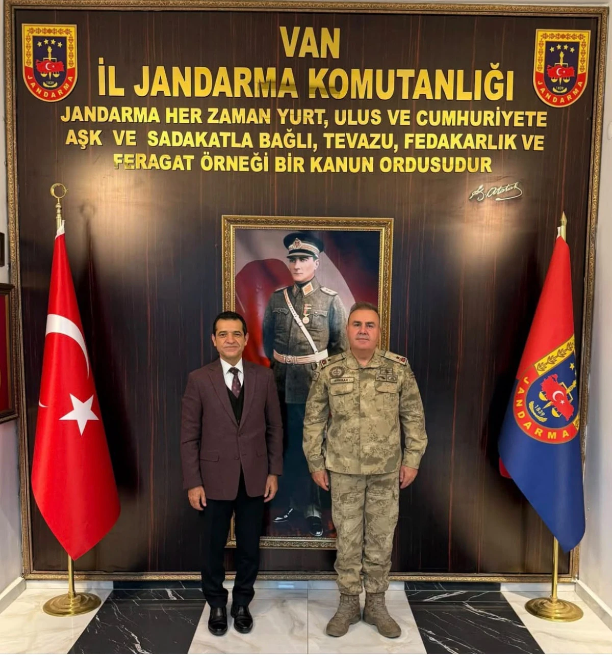 BİG Van B&ouml;lge M&uuml;d&uuml;r&uuml; Tokg&ouml;z&rsquo;den Tuğgeneral Avkıran&rsquo;a ziyaret 