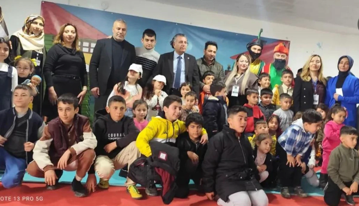 Bostani&ccedil;i Toplum Merkezi&rsquo;nde Bayram &Ouml;ncesi &Ccedil;ocuklara Neşeli Etkinlik