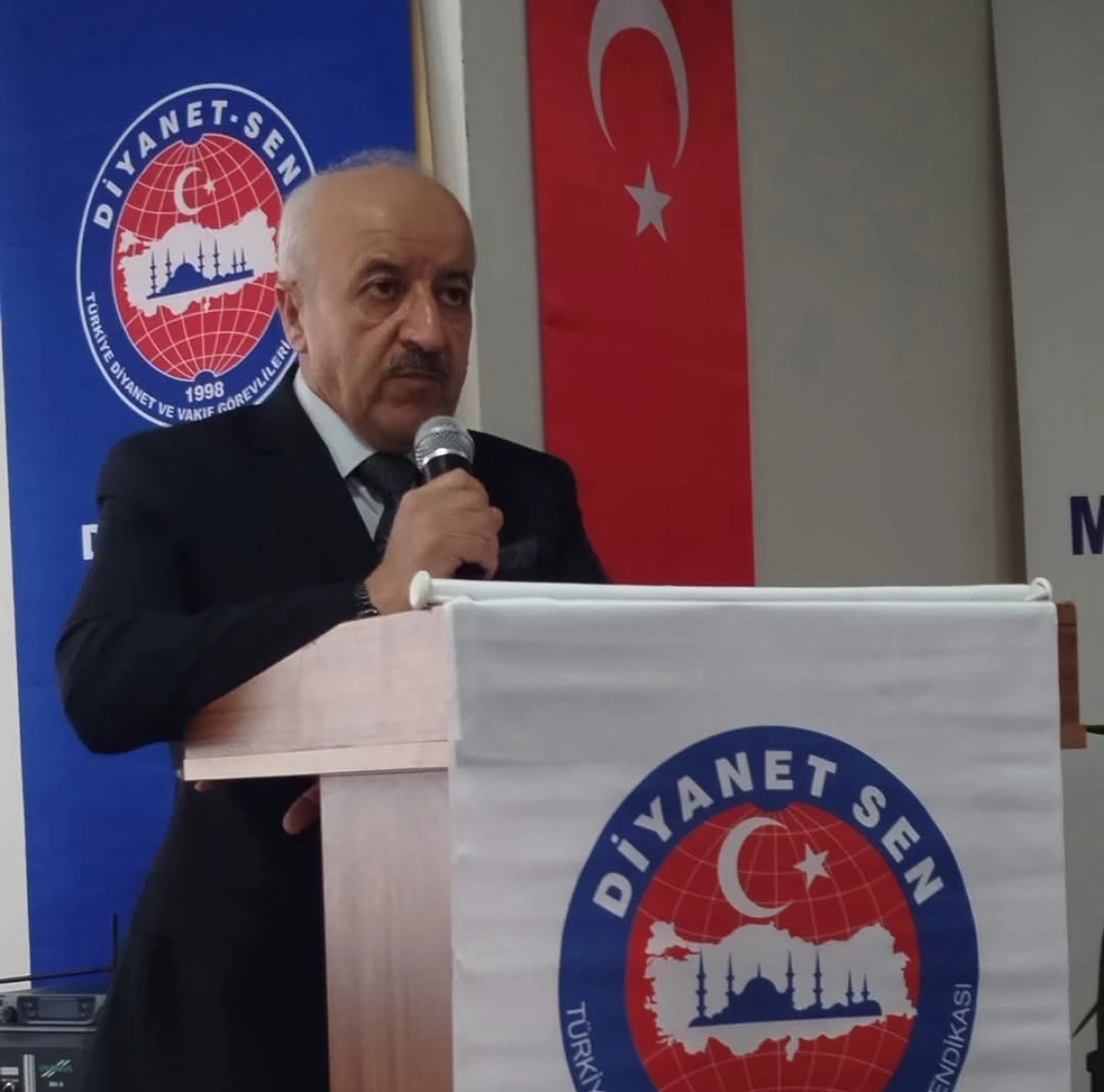 Diyanet-Sen Van 7. Olağan Genel Kurulu ger&ccedil;ekleştirildi