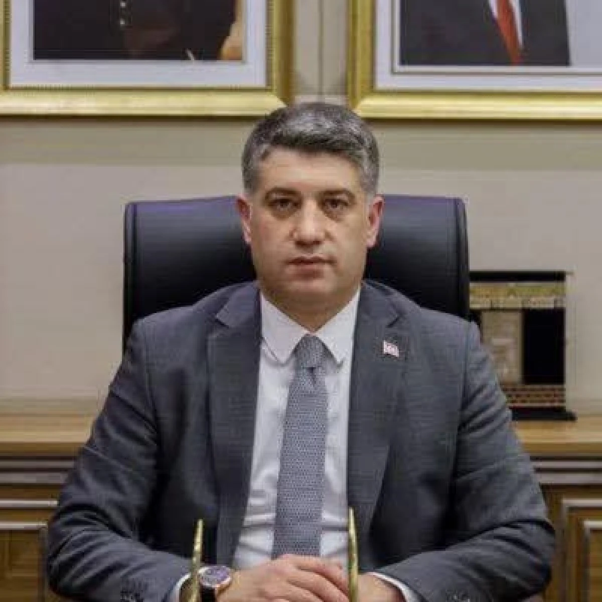 Genel Başkan Taşdemir&rsquo;den Van B&uuml;y&uuml;kşehir Belediyesi Genel Sekreteri Akhan&rsquo;a Sert Tepki