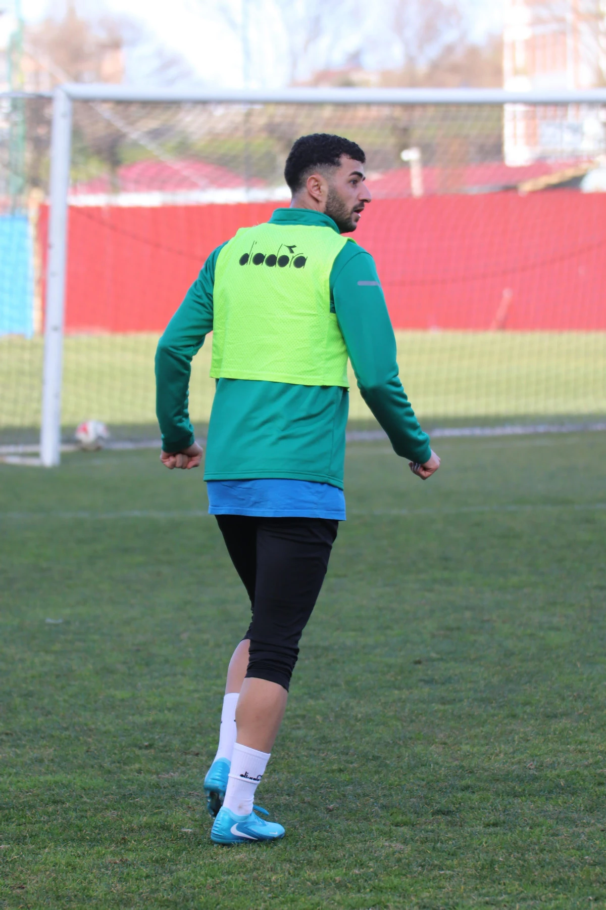 Gol Makinası Ahmet Taşdemir Transferin G&ouml;zdesi! Kul&uuml;pler Yarışta