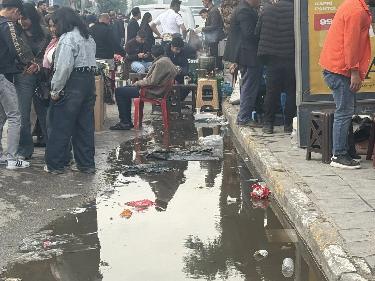İŞ İNSANI &Ouml;ZCAN KARA'DAN VAN'DAKİ G&Ouml;R&Uuml;NT&Uuml;YE TEPKİ