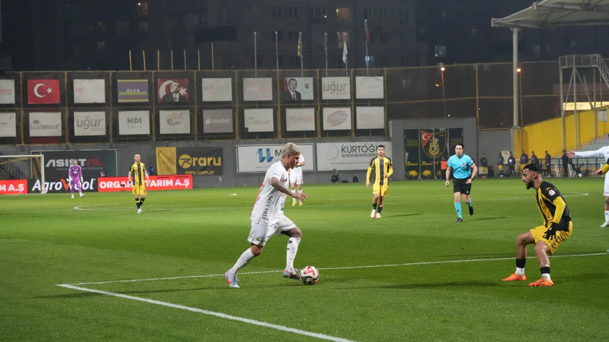 İvan Cedric Hat-Trick Yaptı Vanspor Deplasmanda Coştu 3-1