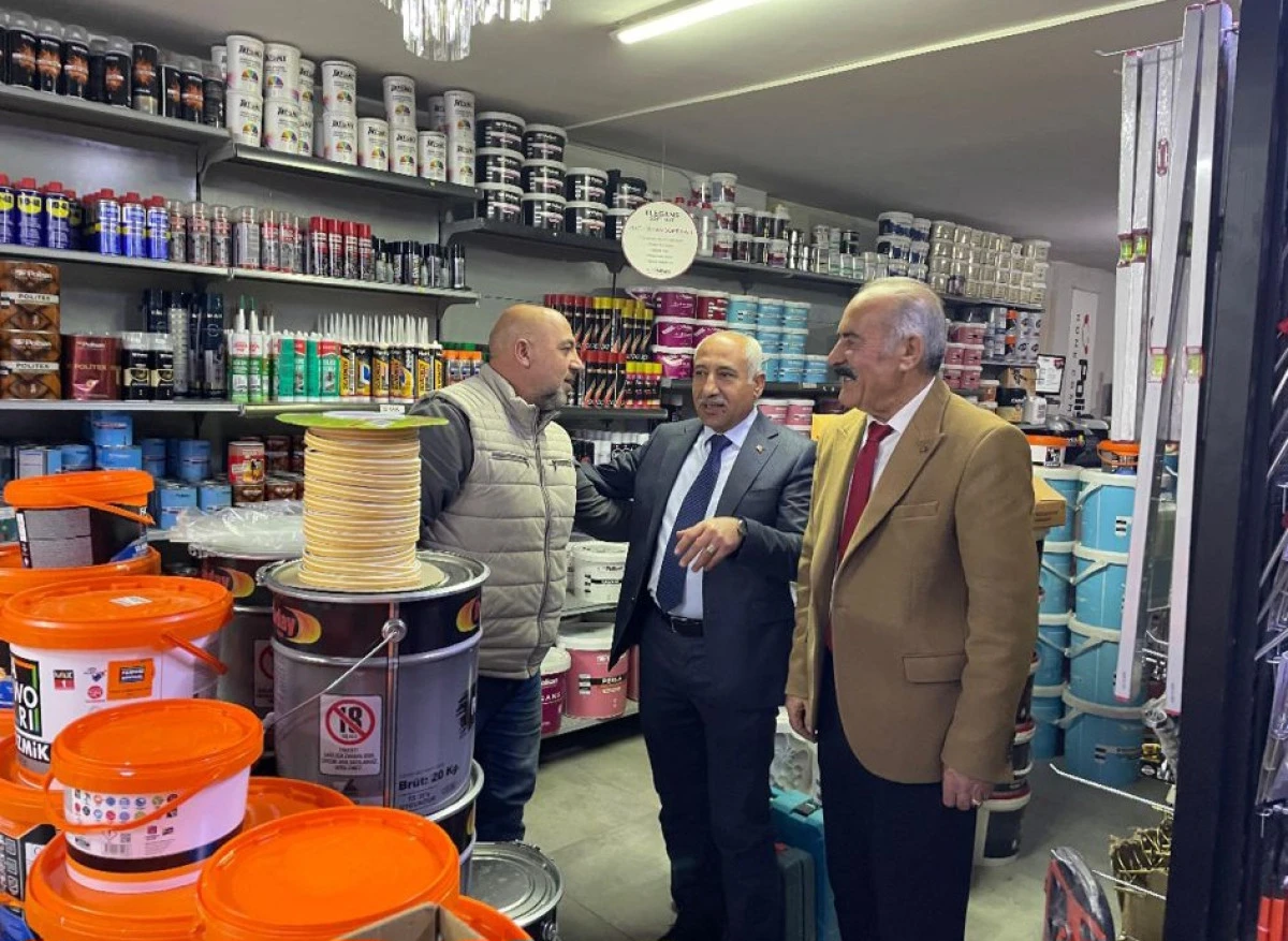 MHP Van İl Başkanı Güngöralp, Özalp ve Saray esnaflarını ziyaret etti
