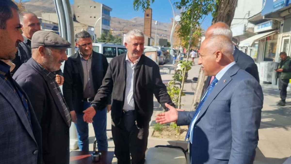 MHP Van İl Başkanı Salih Güngöralp, Muradiye İlçe esnaflarını ziyaret etti 