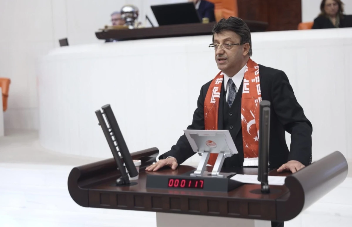 MİLLETVEKİLİ T&Uuml;RKMENOĞLU M&Uuml;JDEYİ VERDİ ERCİŞ&rsquo;E DEV SAĞLIK YATIRIMI