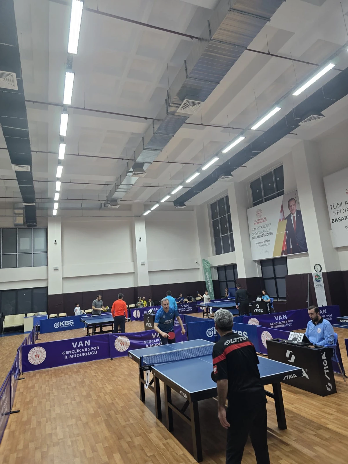 SPOR VAN MASA TENİSİ LİGİ T&Uuml;M COŞKUSU İLE DEVAM EDİYOR.