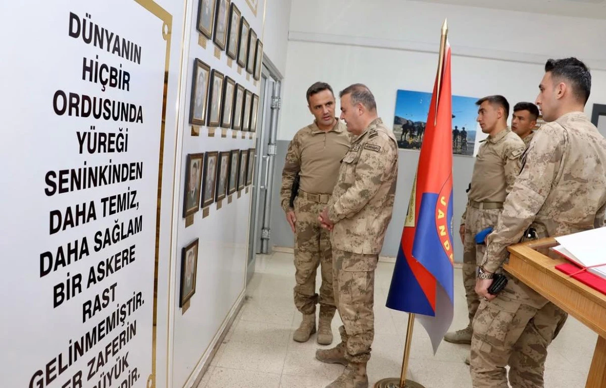 Tuğgeneral Mücahit Avkıran’dan Yıldırımlar taburuna ziyaret