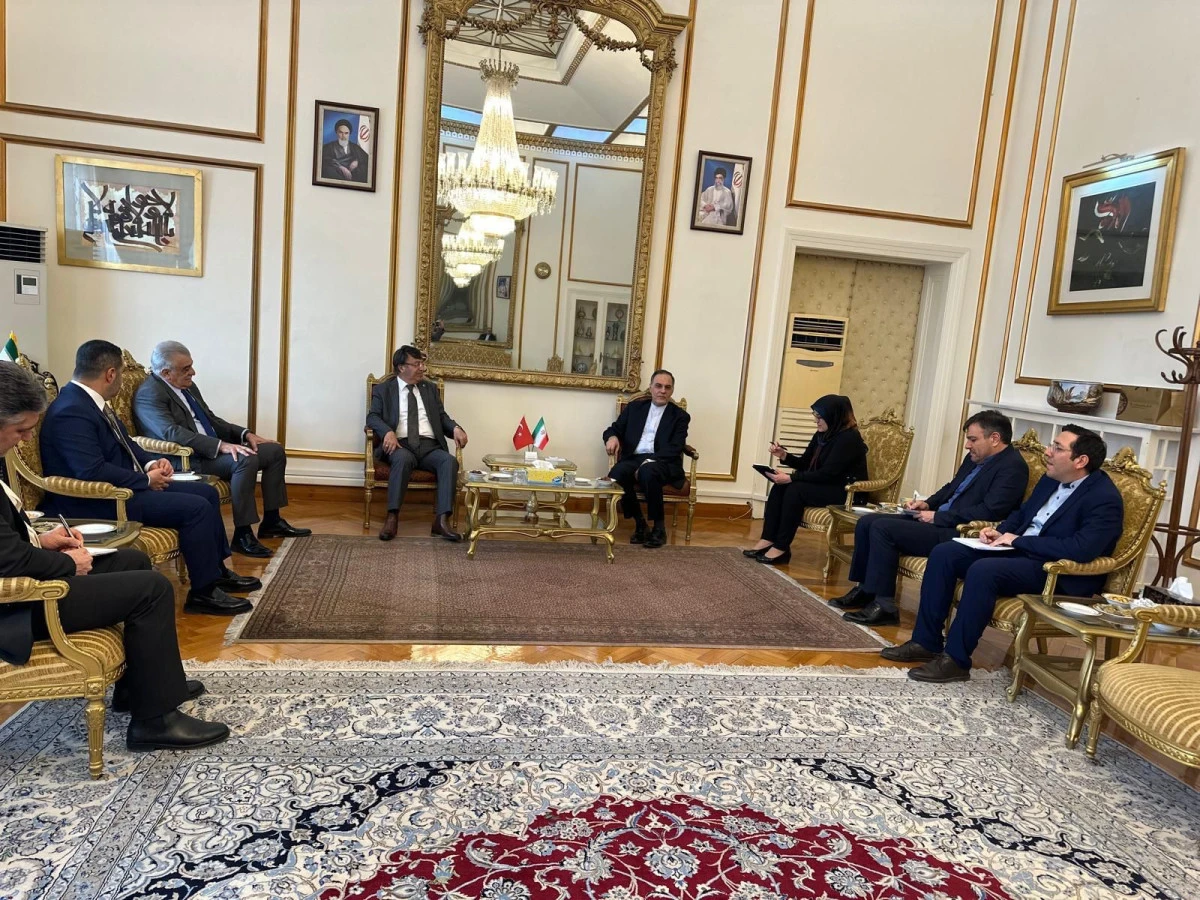 *T&Uuml;RKMENOĞLU: &ldquo;T&Uuml;RKİYE İLE İRAN ARASINDAKİ DOSTLUK VE İŞ BİRLİĞİ, B&Ouml;LGESEL BARIŞIN TEMİNATIDIR&rdquo;*