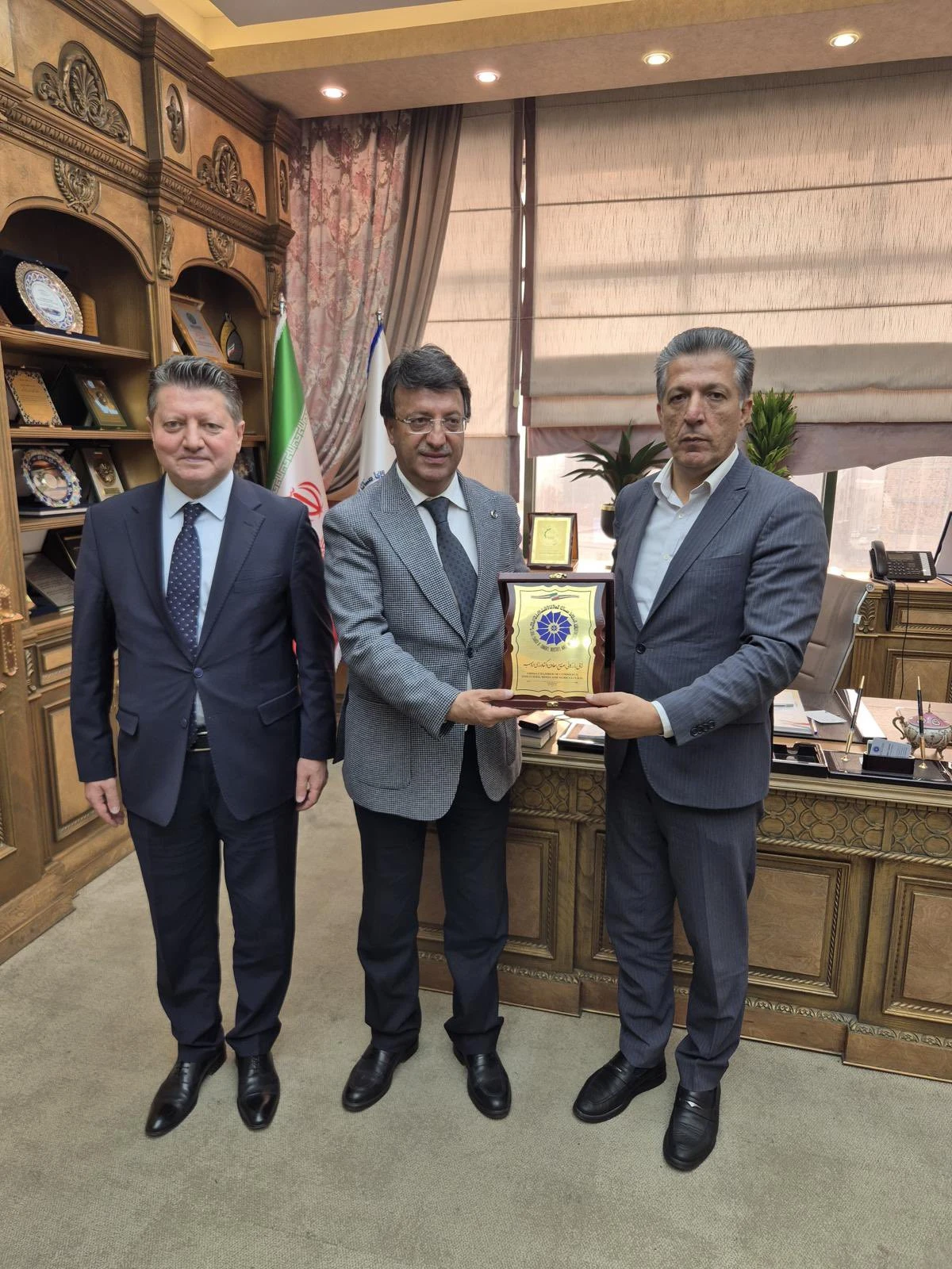 Türkmenoğlu'ndan Türkiye İran Arasında Stratejik Girişimcilik Hamlesi