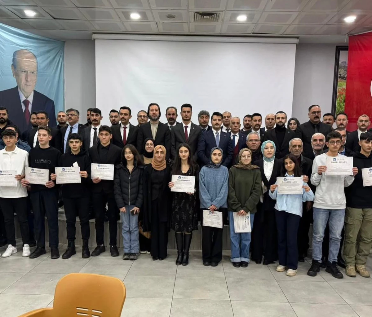 &Uuml;lk&uuml; Ocakları Eğitim ve K&uuml;lt&uuml;r Vakfı Genel Merkezi&rsquo;nden Muş&rsquo;ta Bilgi Yarışması