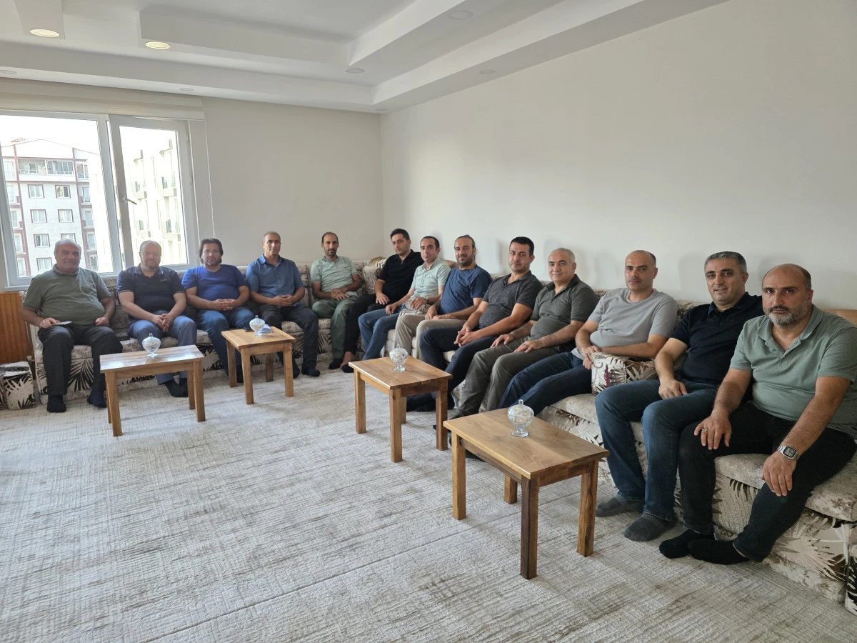 Van Memur Sen ; ULUTAŞ Ailesine Baş sağlığı Dileğinde Bulundu. 