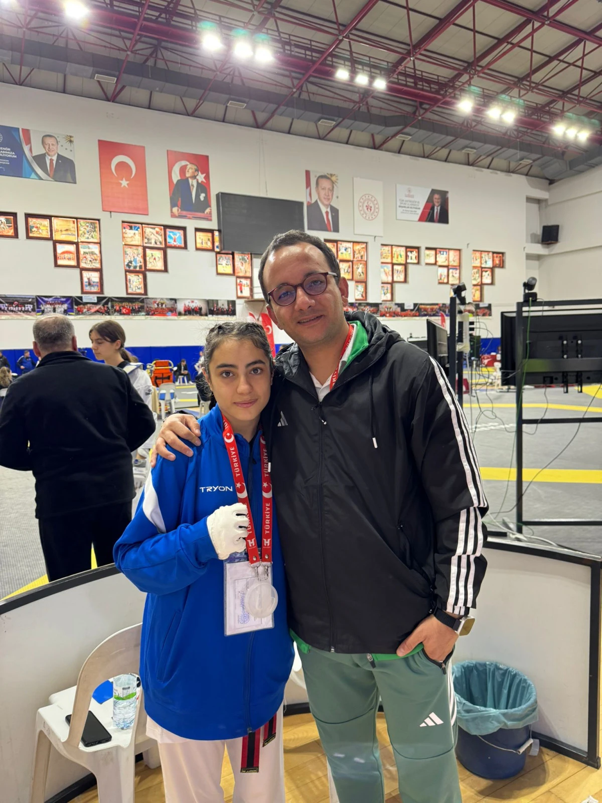 Van Polis G&uuml;c&uuml;  Spor Kul&uuml;b&uuml; Taekwondo'ya Damga Vurdu