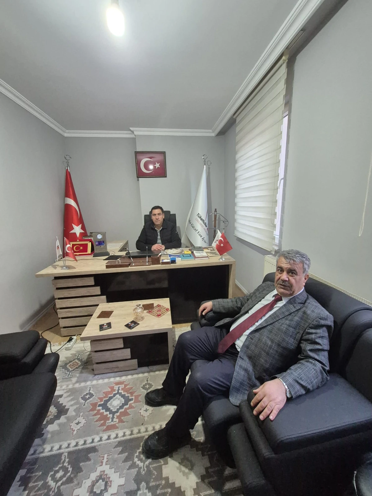 Van Terziler Odası Başkanı Niyazi Emin&rsquo;den,T&uuml;keticiler Birliği Van Şubesine Ziyaret!