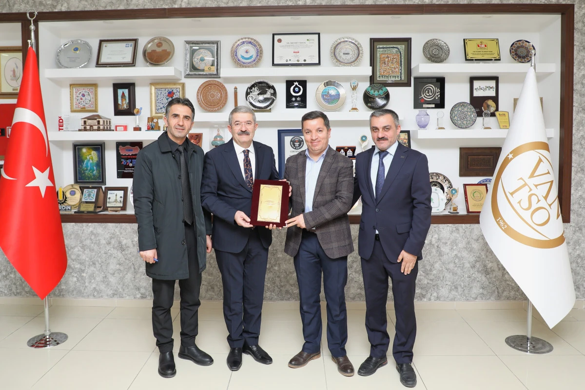 *Van TSO ile Van Teknokent Koleji arasında işbirliği protokol&uuml; imzaladı*