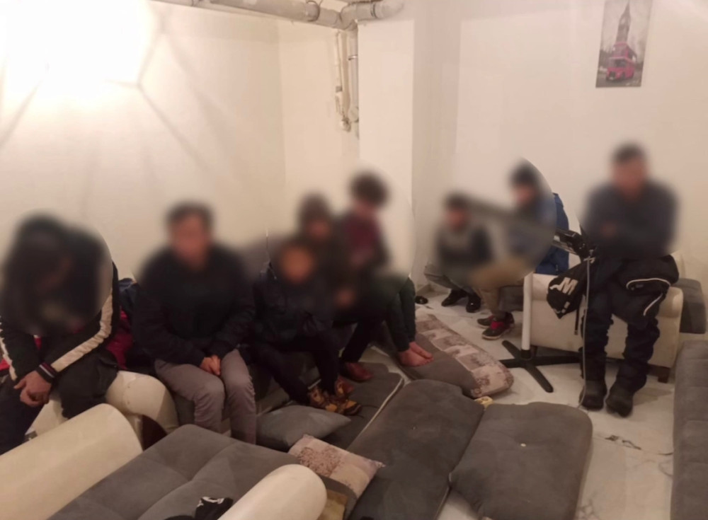 Van'da 8 Düzensiz Göçmen Yakalandı 