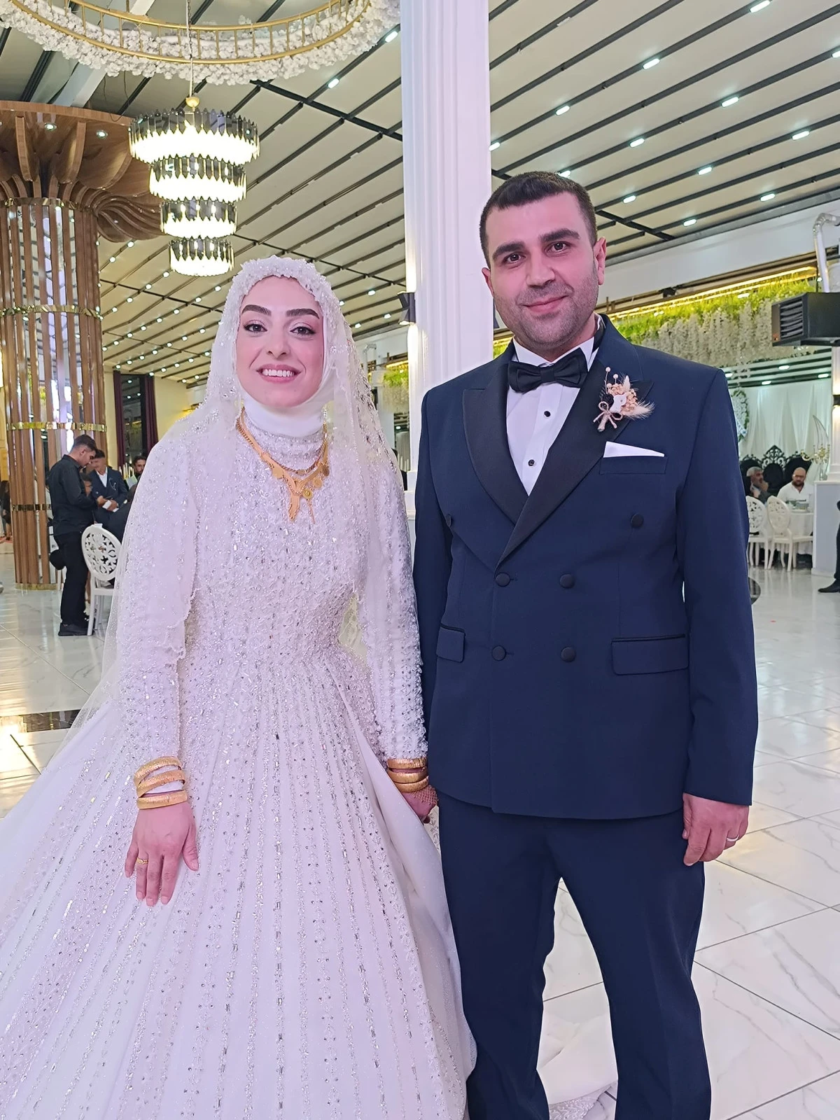 Van&rsquo;da Dere Ailesinin Mutlu G&uuml;n&uuml;! Bayram ve Hacer &Ccedil;ifti G&ouml;rkemli D&uuml;ğ&uuml;nle D&uuml;nyaevine Girdi