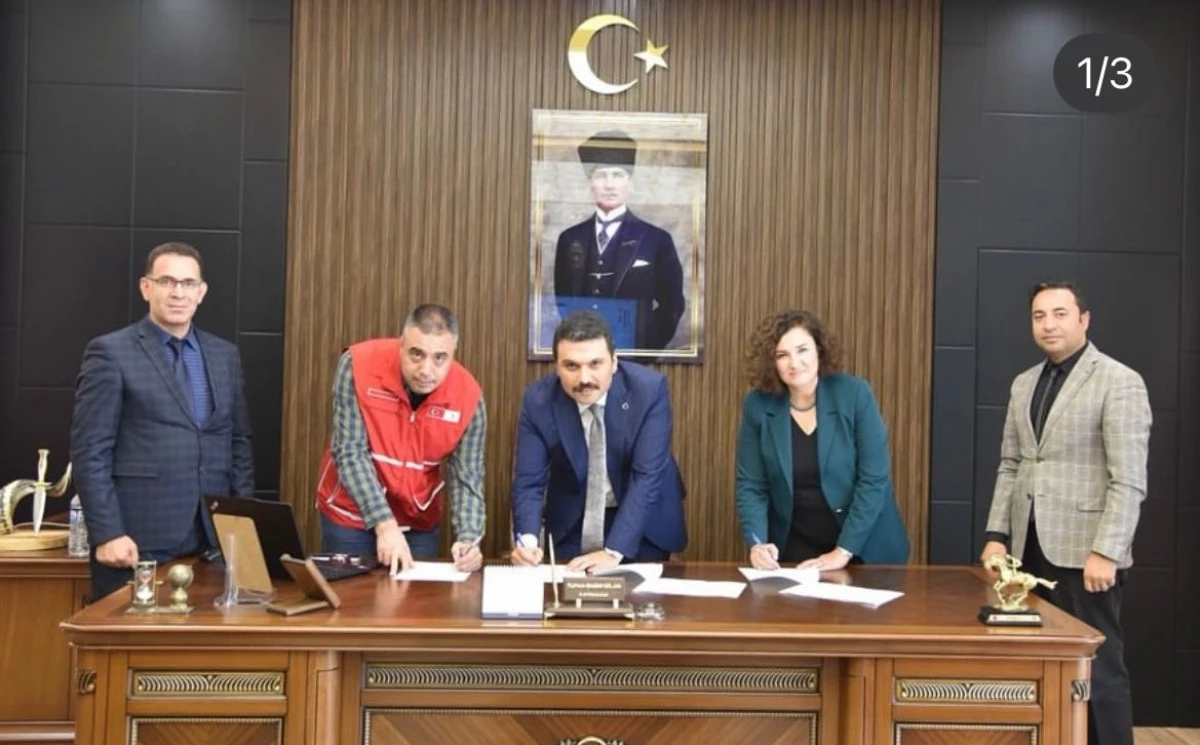 Van’da ihtiyaç sahibi ailelere sıcak yemek