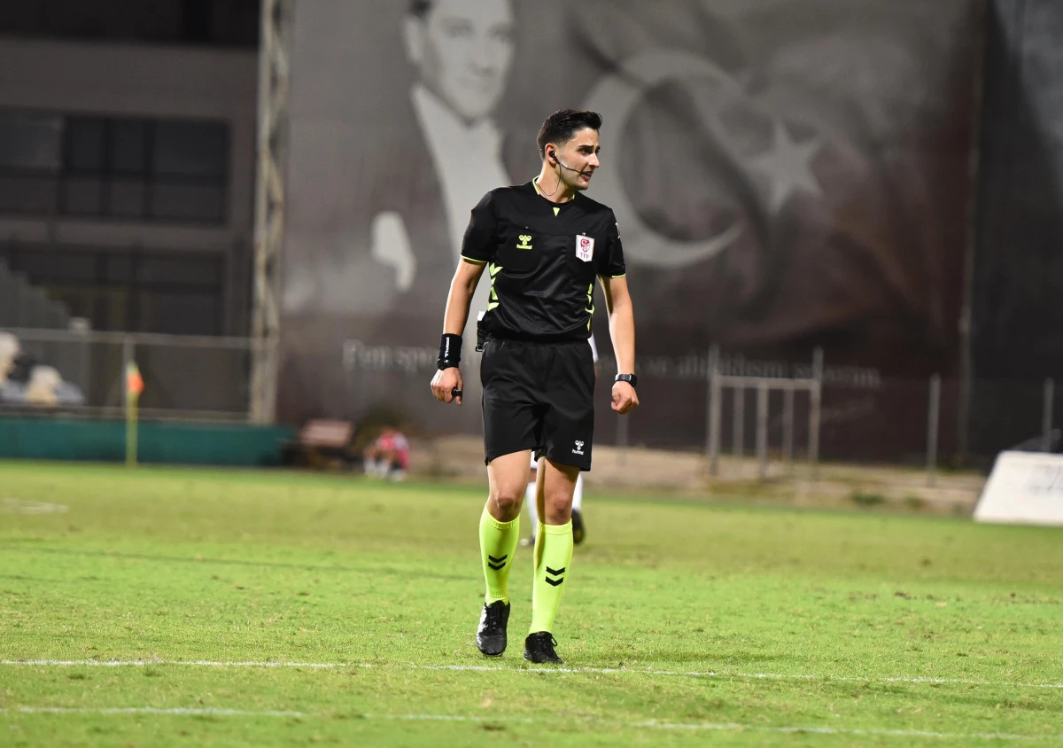 VANLI FUTBOL HAKEMİ ÖZBEK SÜPER LİGDE GÖREV YAPACAK