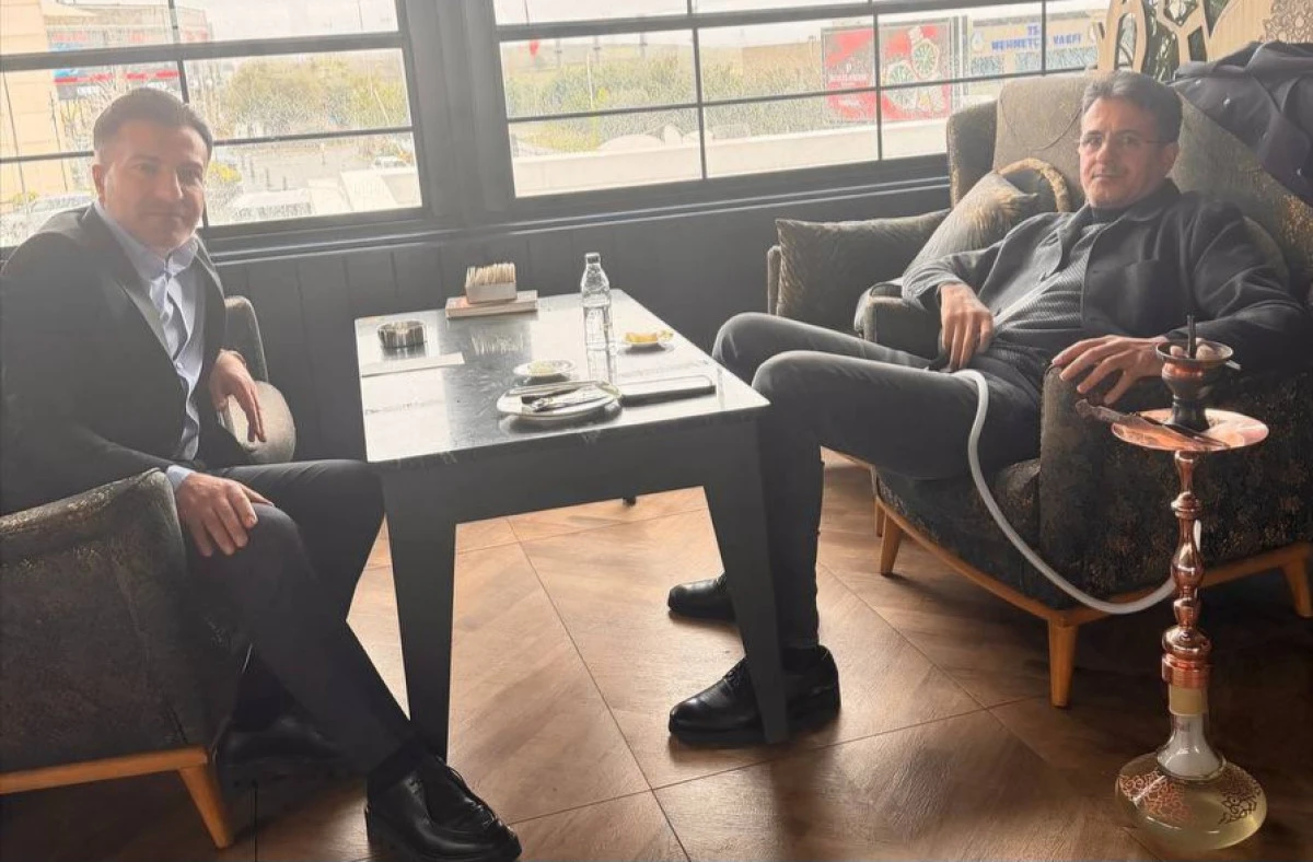 Vanspor FK Başkanı Erol Temel, İş İnsanı Nazım Karako&ccedil; ile Bir Araya Geldi