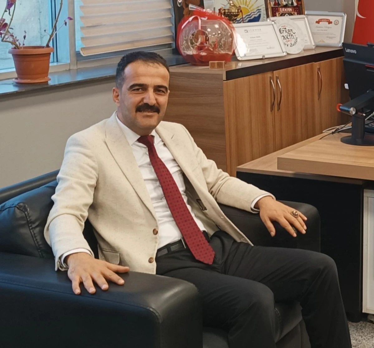Vatansever Gen&ccedil;ler Derneği'nden Binali Yıldırım'a Tepki