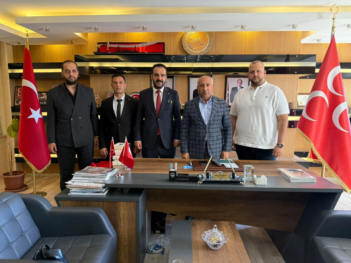 Vatansever Gençler Derneği’nden MHP Van İl Başkanlığı’na Ziyaret